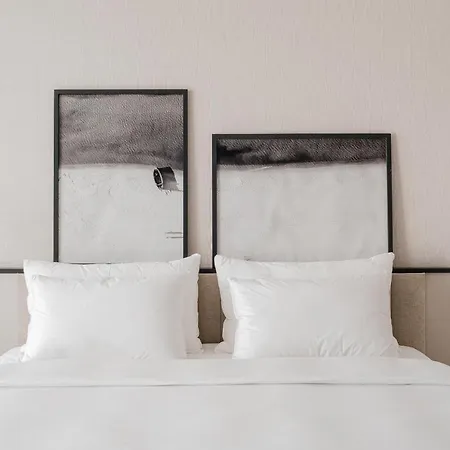 Radisson 4* קולובז'ג