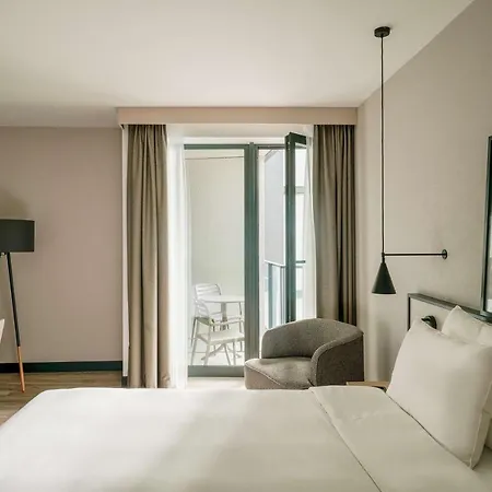 מלון Radisson קולובז'ג