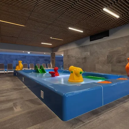 Radisson מלון קולובז'ג