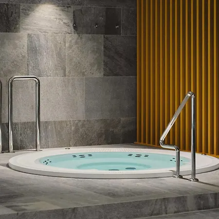 Radisson קולובז'ג