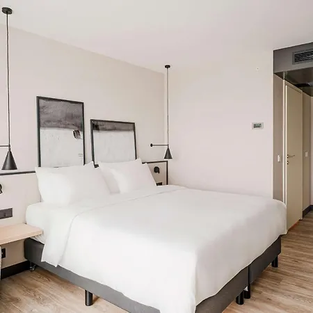 Radisson 코워브제크