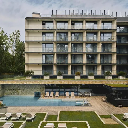 Radisson 4*