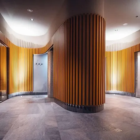 Radisson Ξενοδοχείο 4*