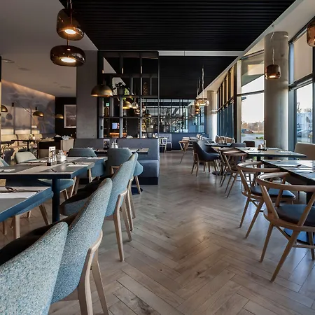 Radisson Ξενοδοχείο 4*