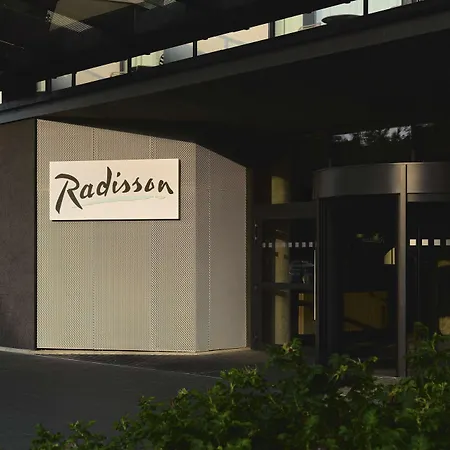 فندق Radisson 4*