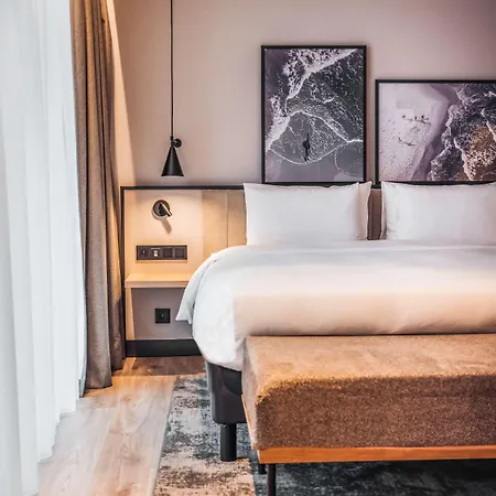 Ξενοδοχείο Radisson 4*